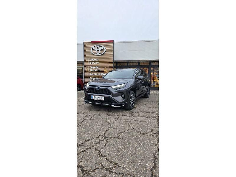 Gebraucht Toyota RAV4 Hybrid Active 306 PS (225 kW) 2026 SUV