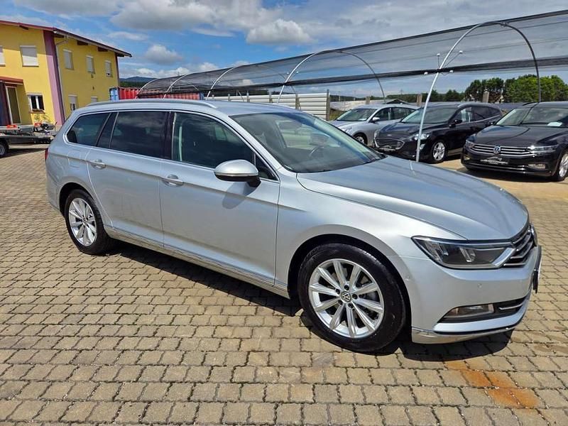 Gebraucht VW Passat Highline 150 PS (110 kW) 2015 Silber Kombi