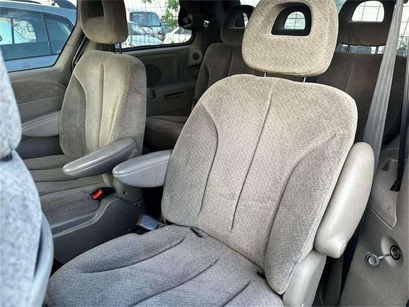 Gebraucht Chrysler Voyager 141 PS (103 kW) 2003 Grau Van / Kleinbus