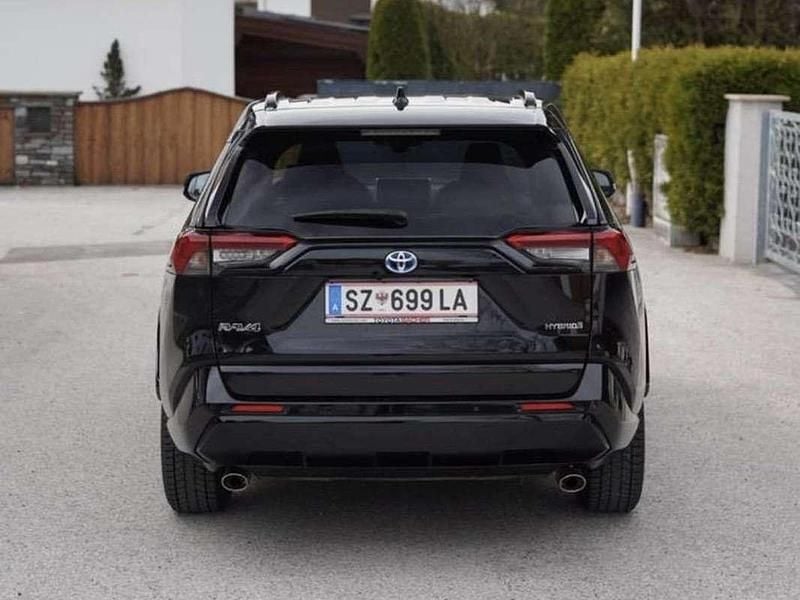 Gebraucht Toyota RAV4 Edition 178 PS (130 kW) 2021 Schwarz SUV