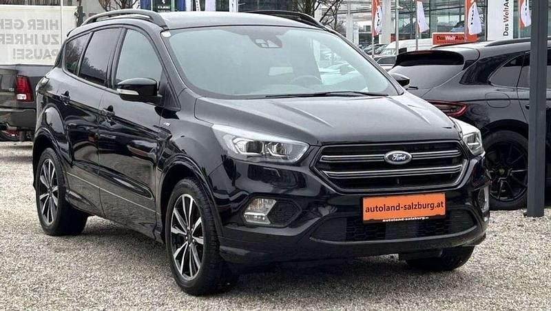 Gebraucht Ford Kuga ST-Line 150 PS (110 kW) 2017 Schwarz SUV