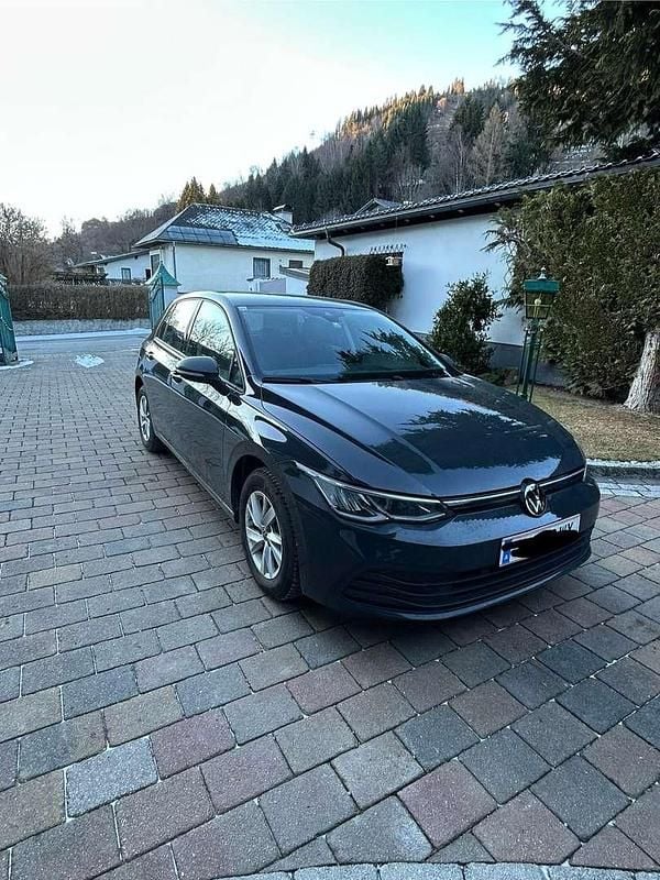 Gebraucht VW Golf VIII 110 PS (80 kW) 2024 Grau Kombi