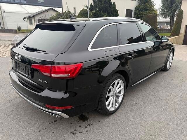 Gebraucht Audi A4 S-Line 150 PS (110 kW) 2019 Schwarz Kombi