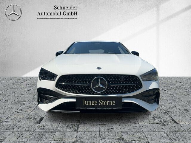 Gebraucht Mercedes CLA200 150 PS (110 kW) 2024 Weiß Coupé