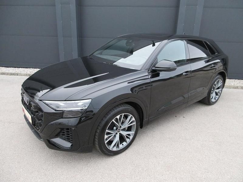 Gebraucht Audi Q8 340 PS (250 kW) 2025 Schwarz  metallic SUV
