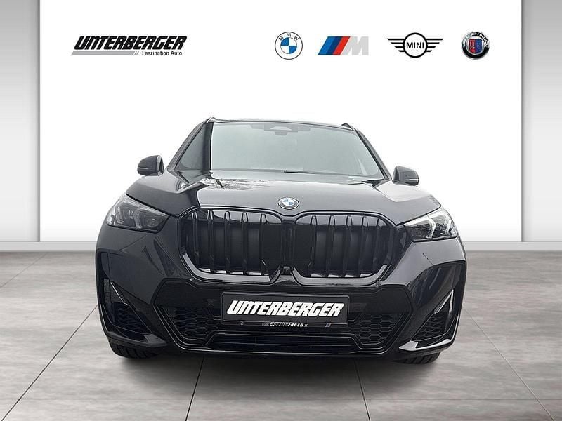 Neu BMW X1 M Sport 218 PS (160 kW) 2025 Schwarz SUV