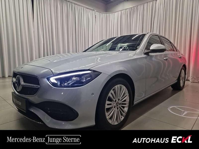 Silber Gebraucht 2024 Mercedes C200 Limousine | € 39.990 (Superpreis) - Bild 1/4