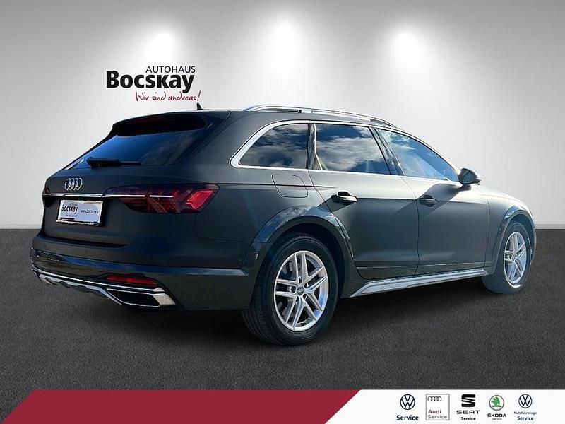 Gebraucht Audi A4 Allroad 231 PS (169 kW) 2019 Mittelblau  metallic Kombi