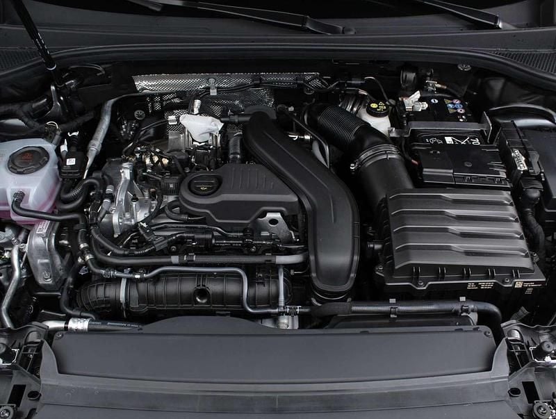 Gebraucht Audi Q3 S-Line 150 PS (110 kW) 2025 Mittelgrau  metallicperleffekt SUV