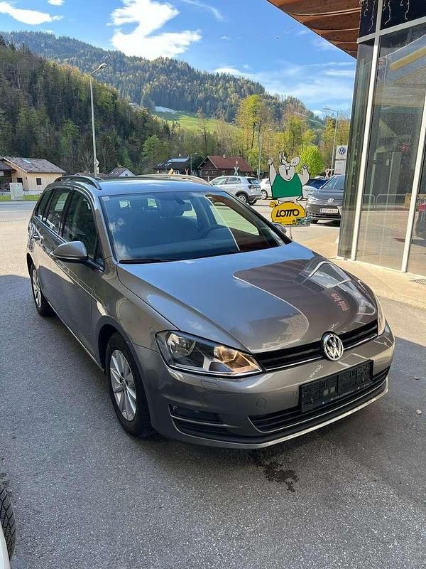 Grau Gebraucht 2014 VW Golf VII Comfortline Kombi | € 6.400 (Fairer Preis) - Bild 1/4