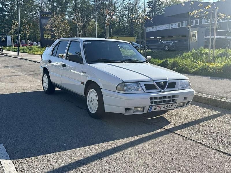 Gebraucht Alfa Romeo 33 90 PS (66 kW) 1992 Limousine