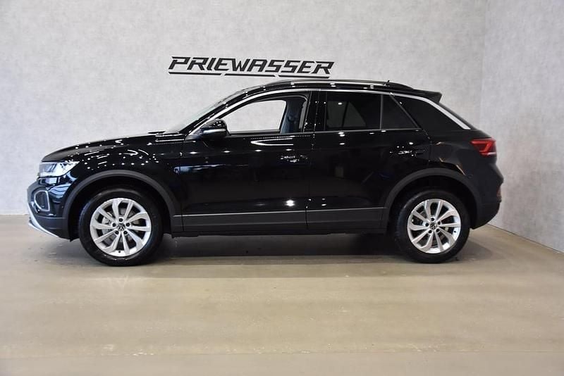 Neu VW T-Roc 115 PS (84 kW) 2025 Schwarz  metallic SUV