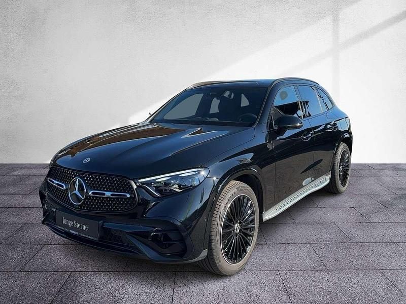Gebraucht Mercedes GLC220 AMG 197 PS (144 kW) 2024 Schwarz SUV