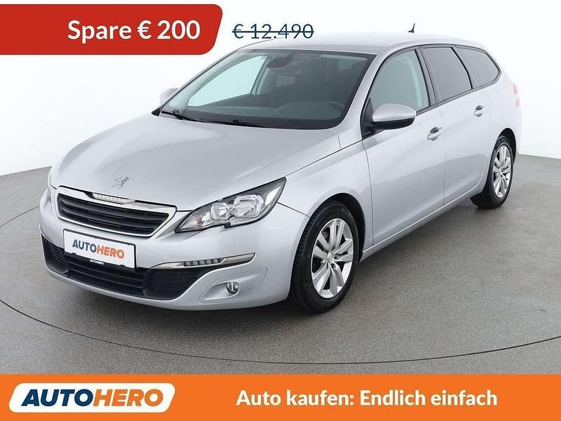 Gebraucht Peugeot 308 Active 120 PS (88 kW) 2017 Grau Kombi