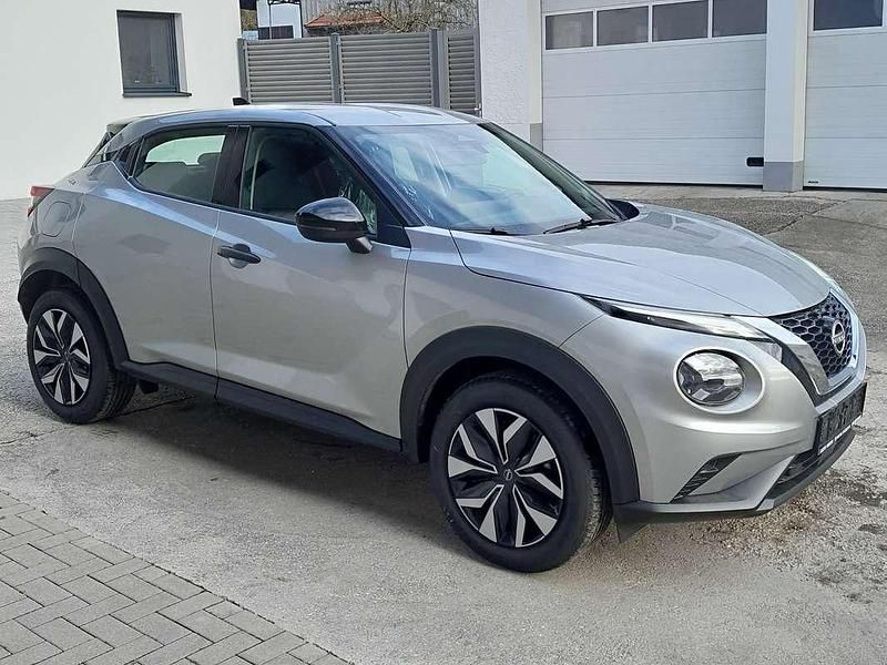 Silber Gebraucht 2024 Nissan Juke Acenta+ SUV | € 22.400 (Superpreis) - Bild 1/4