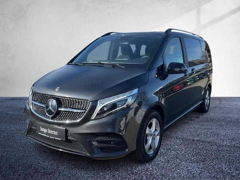 Gebraucht Mercedes V300 AMG line 237 PS (174 kW) 2022 Van / Kleinbus