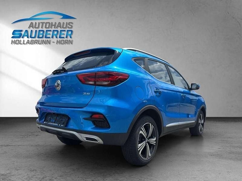 Gebraucht MG ZS Luxury 106 PS (77 kW) 2024 Blau SUV