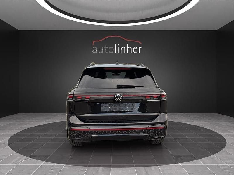 Gebraucht VW Tiguan Sport 193 PS (141 kW) 2025 Schwarz  metallic SUV