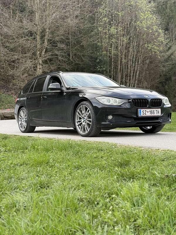 Gebraucht BMW 320 Sport Line 184 PS (135 kW) 2012 Kombi