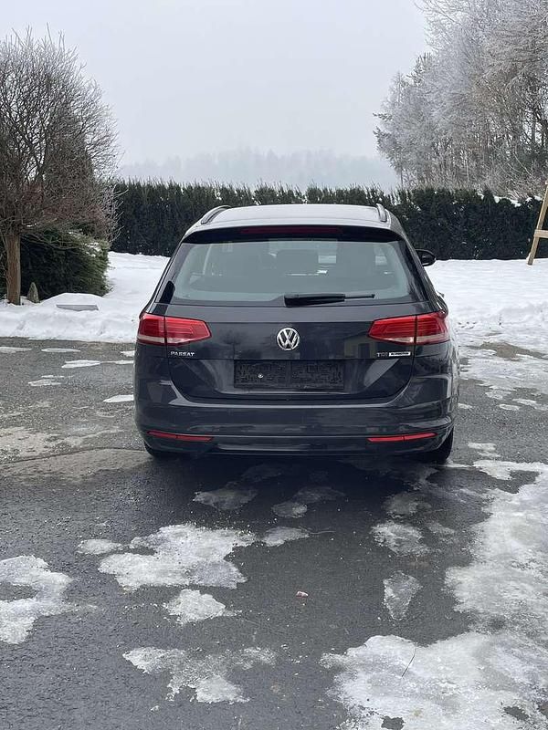 Gebraucht VW Passat Trendline 120 PS (88 kW) 2014 Kombi