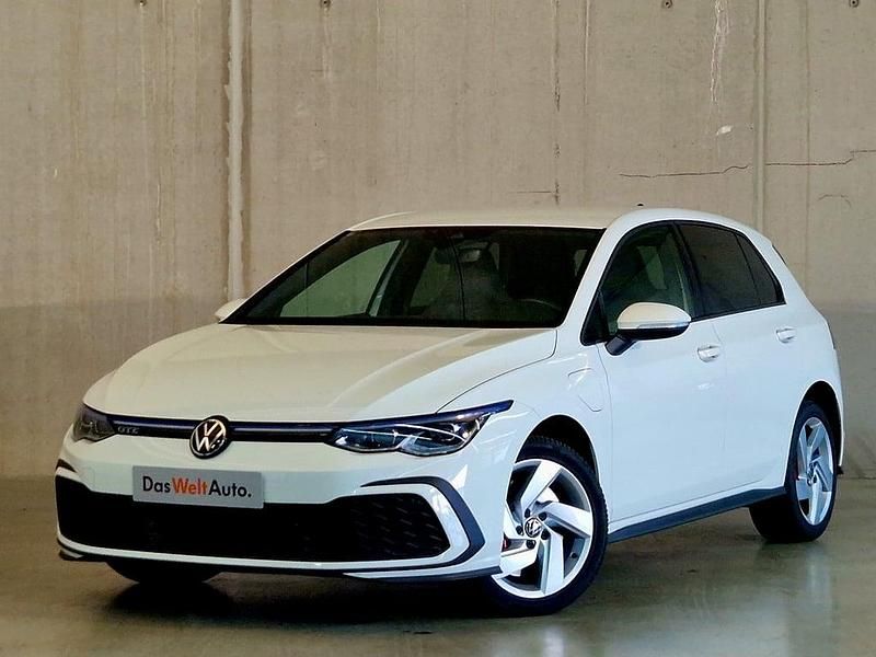 Weiss normal Gebraucht 2022 VW Golf VIII GTE Limousine | € 23.490 (Superpreis) - Bild 1/4