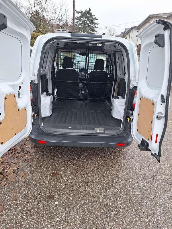 Gebraucht Ford Courier 101 PS (74 kW) 2017 Van / Kleinbus