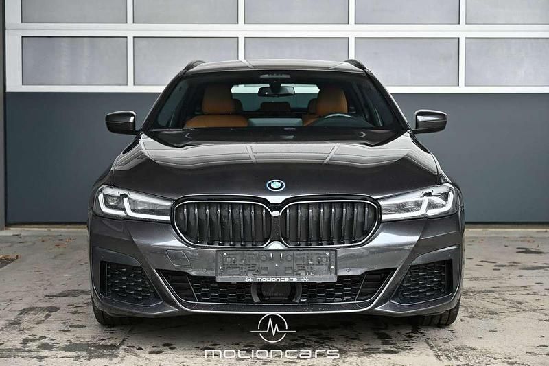 Gebraucht BMW 530 184 PS (135 kW) 2021 Grau Kombi