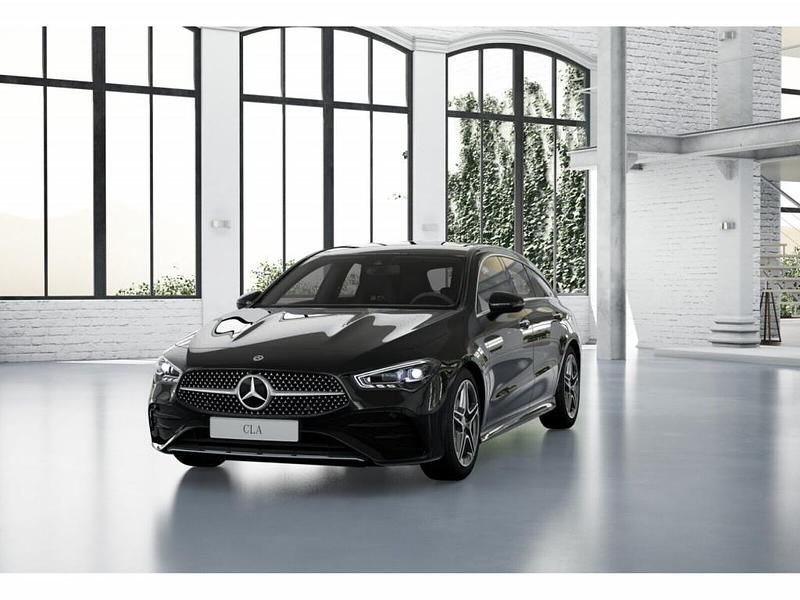Gebraucht Mercedes CLA200 150 PS (110 kW) 2024 Limousine