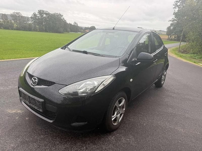 Gebraucht 2009 Mazda 2 Limousine | € 2.700 (Teuer) - Bild 1/4