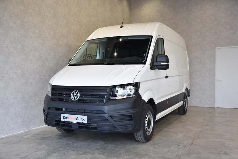 Weiss normal Gebraucht 2024 VW Crafter Van | € 39.850 (Fairer Preis) - Bild 1/4