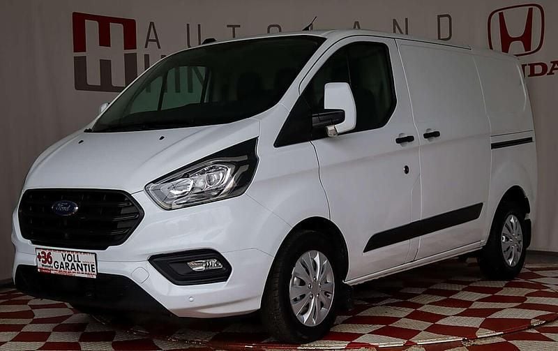 Gebraucht Ford Transit Custom 131 PS (96 kW) 2020 Weiß Van