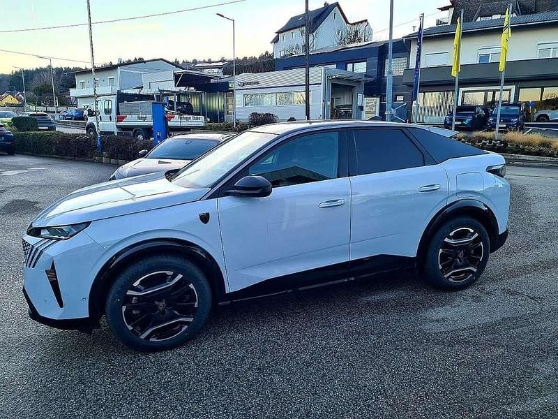 Gebraucht Peugeot e-3008 GT 157 kW (214 PS) 2024 Weiß SUV