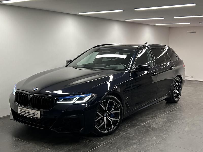 Gebraucht BMW 530 M Sport 286 PS (210 kW) 2022 Schwarz Kombi