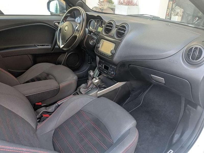 Gebraucht Alfa Romeo MiTo Quadrifoglio Verde 170 PS (125 kW) 2017 Weiß Kleinwagen