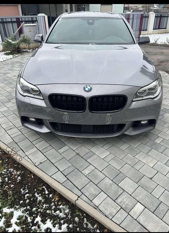 Gebraucht BMW 530 258 PS (189 kW) 2015 Limousine
