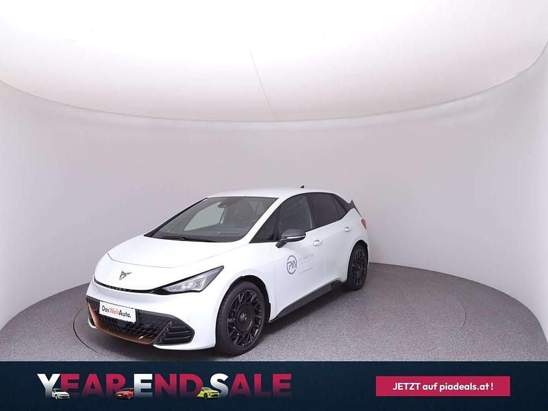 Weiss metallic Gebraucht 2024 Cupra Born VZ Kleinwagen | € 35.990 - Bild 1/4