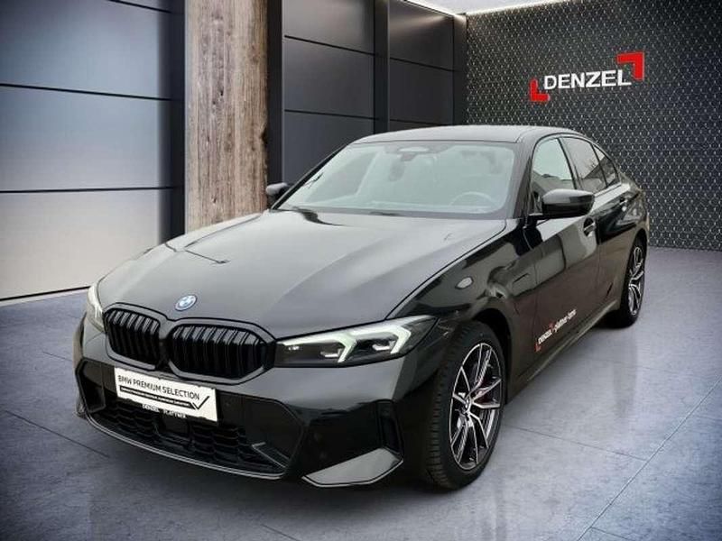 Gebraucht BMW 330e 184 PS (135 kW) 2023 Schwarz Limousine