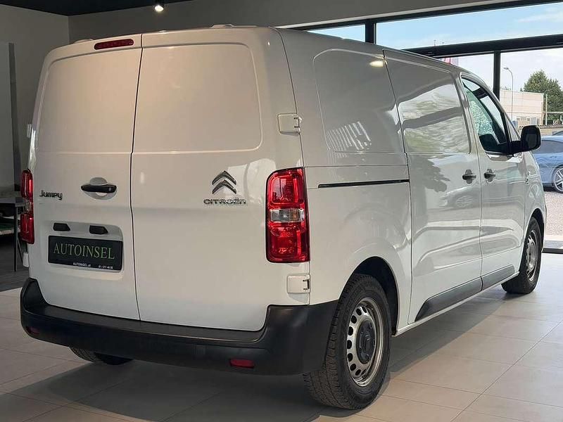 Gebraucht Citroën Jumpy 102 PS (75 kW) 2022 Weiß Van / Kleinbus
