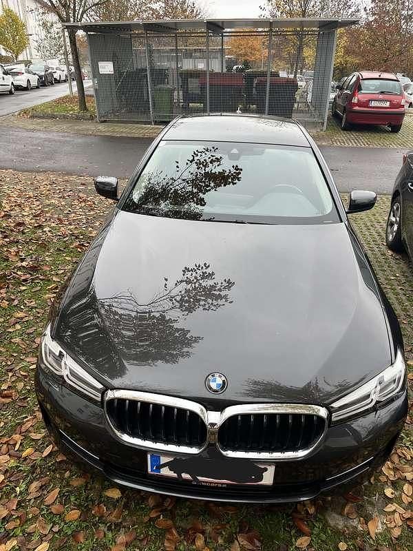 Gebraucht BMW 520 190 PS (139 kW) 2021 Grau Limousine