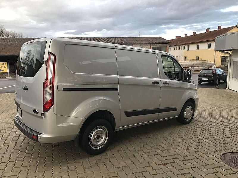 Gebraucht Ford Transit Custom Trend 131 PS (96 kW) 2020 Grau Van
