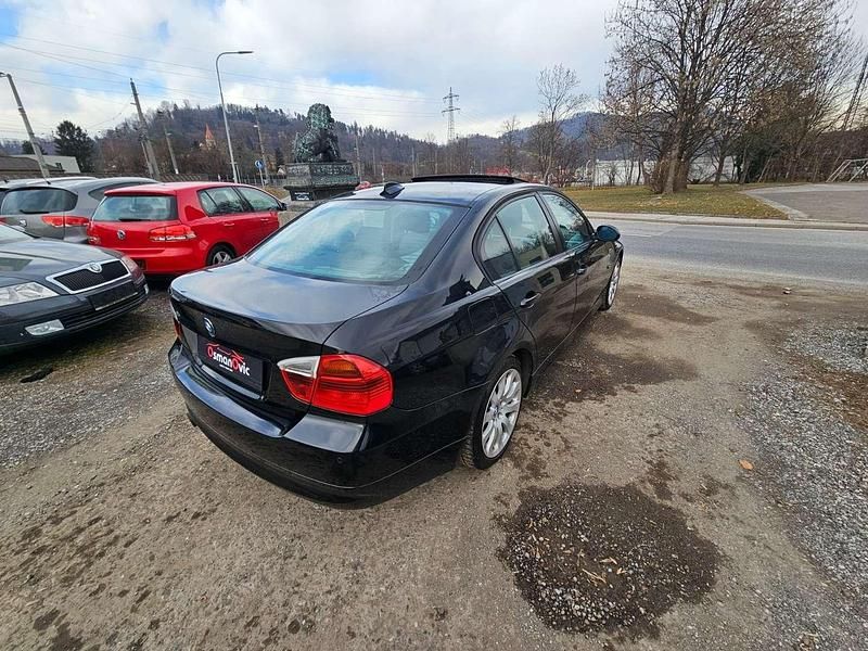 Gebraucht BMW 318 143 PS (105 kW) 2008 Schwarz Limousine