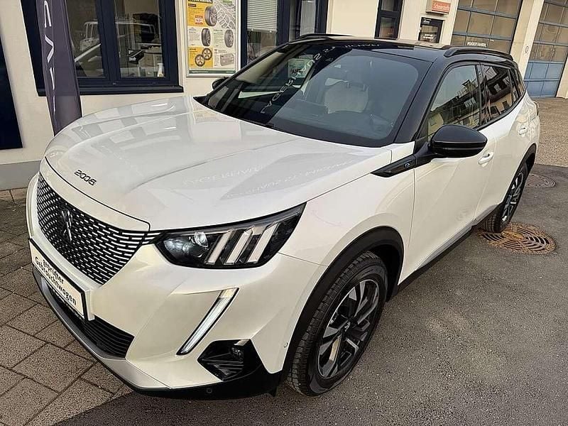 Gebraucht Peugeot e-2008 GT 100 kW (136 PS) 2021 Weiß SUV