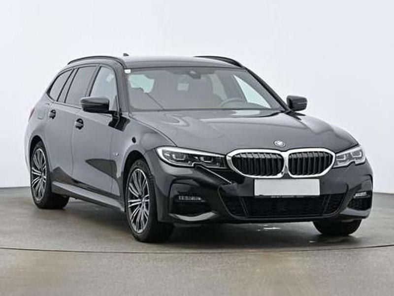 Gebraucht BMW 320e M Sport 163 PS (119 kW) 2021 Kombi