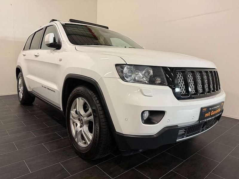 Weiß Gebraucht 2013 Jeep Grand Cherokee SUV | € 14.799 (Fairer Preis) - Bild 1/4