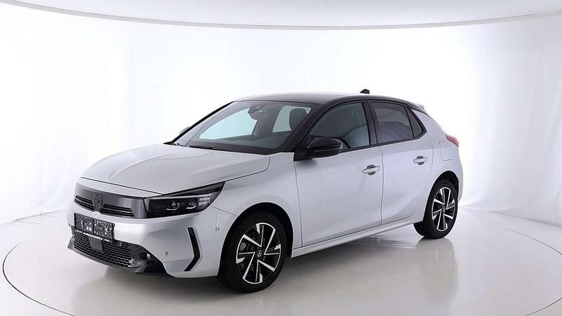 Gebraucht Opel Corsa 101 PS (74 kW) 2024 Kristall silber Limousine