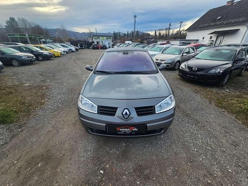Gebraucht Renault Mégane II Dynamique 120 PS (88 kW) 2004 Grau Limousine