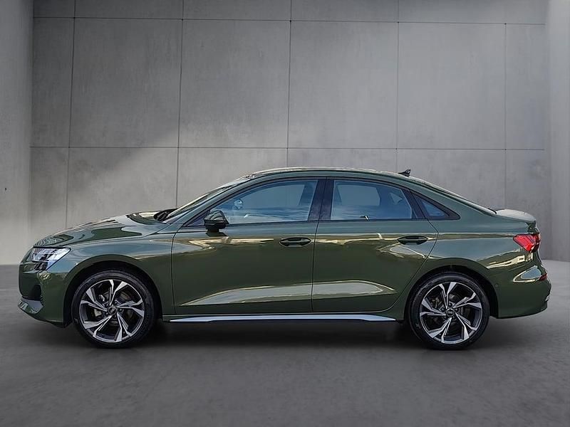 Gebraucht Audi A3 150 PS (110 kW) 2025 Mittelgrün metallic Limousine