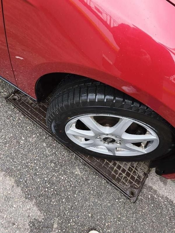 Gebraucht Ford Focus Titanium 125 PS (91 kW) 2013 Limousine