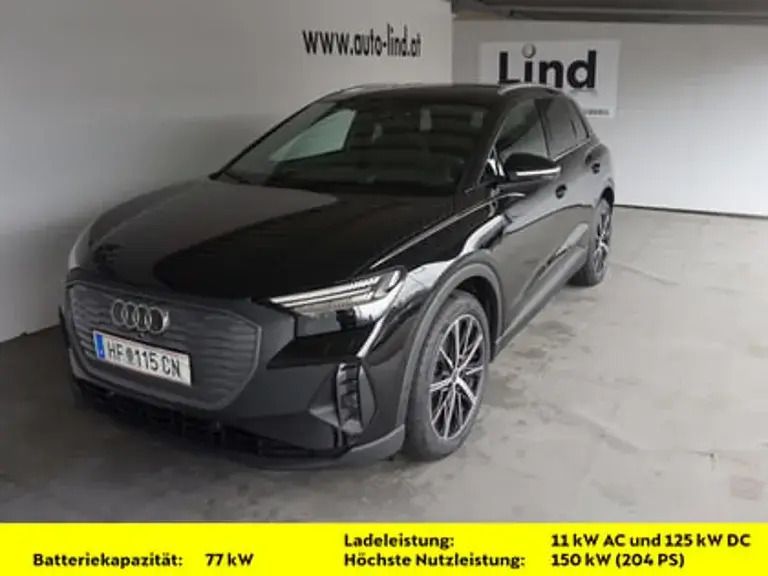 Schwarz metallicperleffektno Gebraucht 2023 Audi Q4 e-tron Basis SUV | € 48.990 - Bild 1/4