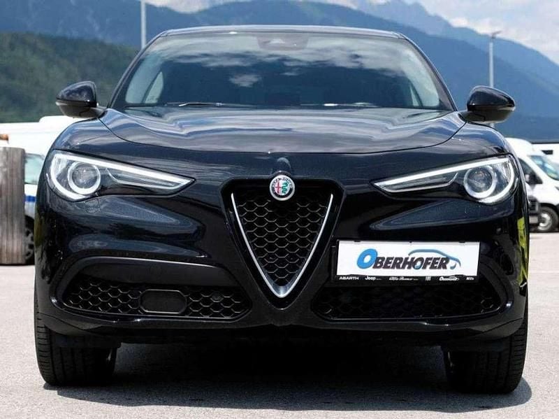 Gebraucht Alfa Romeo Stelvio Super 280 PS (205 kW) 2019 Schwarz SUV